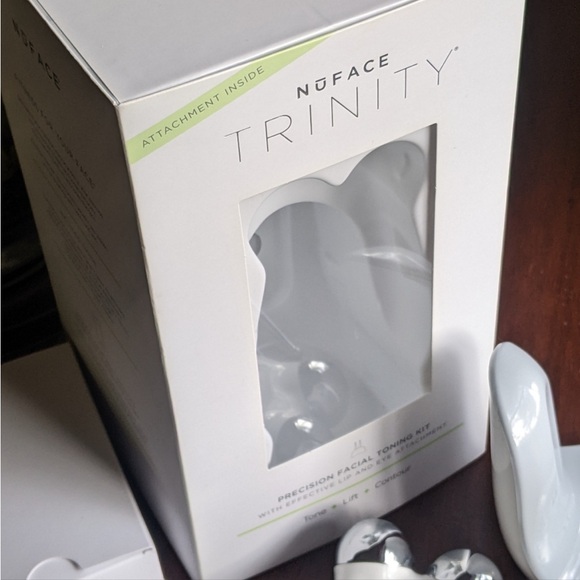 Nuface Trinity Device - Picture 3 of 7
